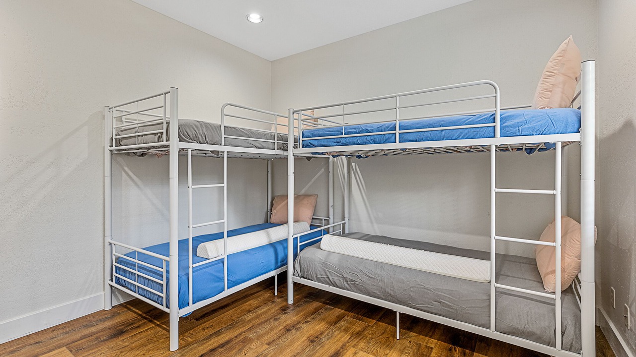 Photo of Bedroom in Ponderosa Trails
