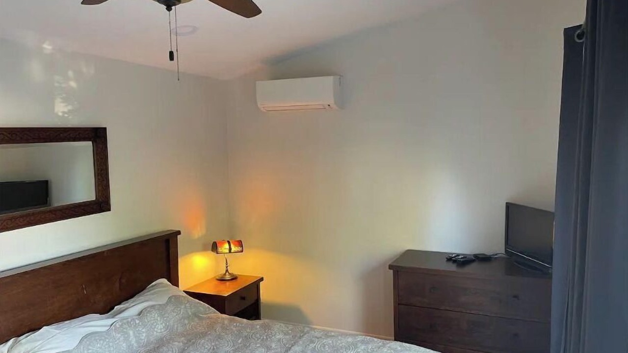 Photo of Bedroom in Mount Helix