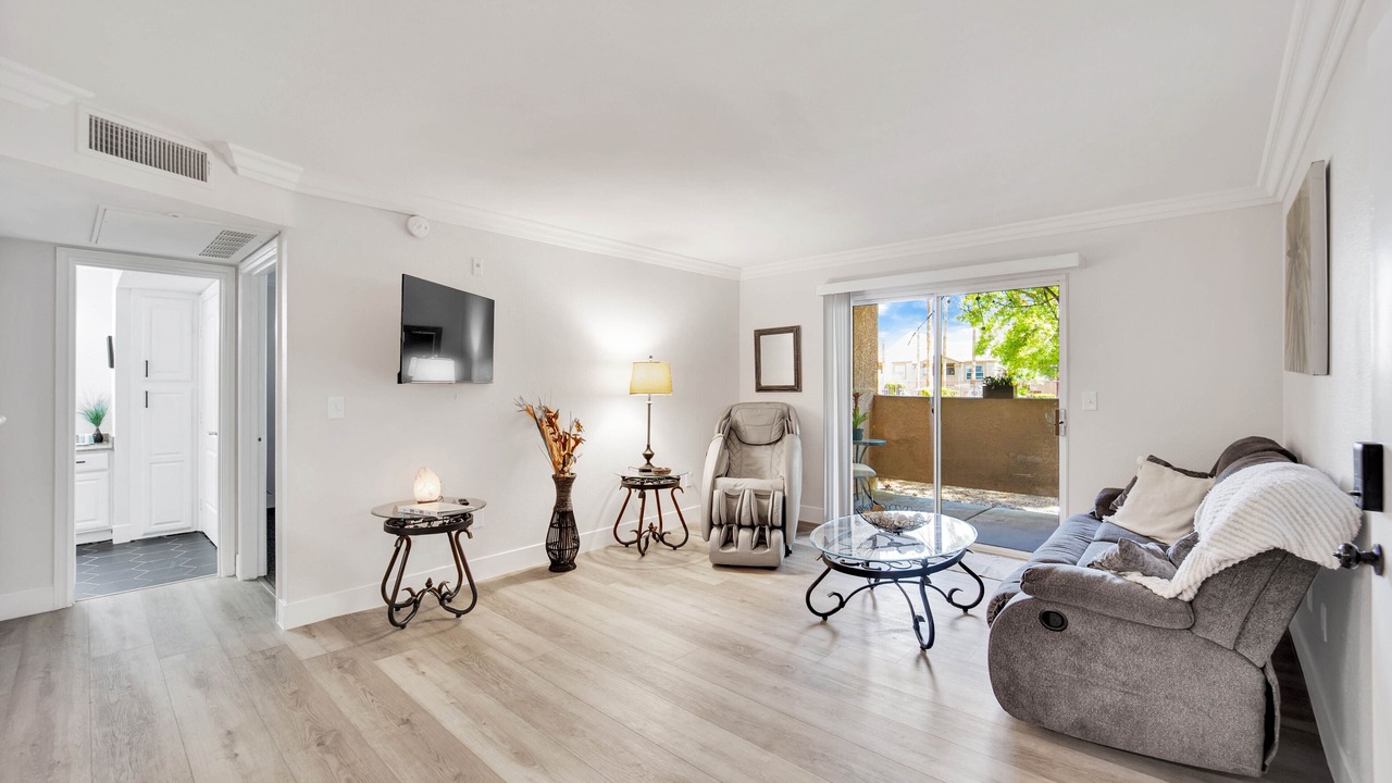 Photo of Livingroom in Summerlin