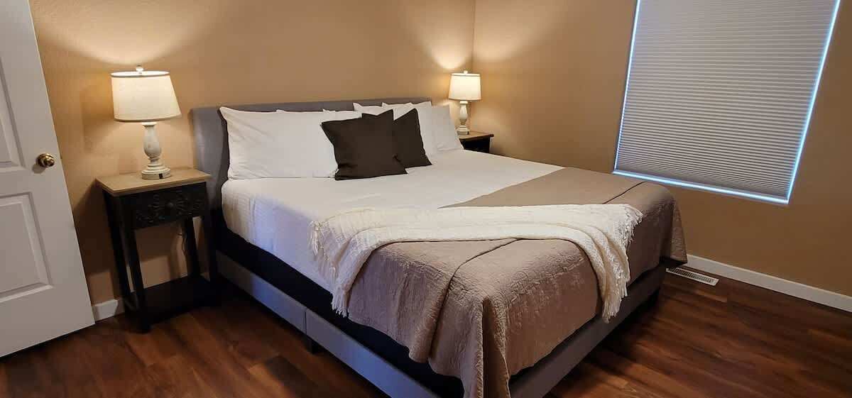 Photo of Others in New Harmony