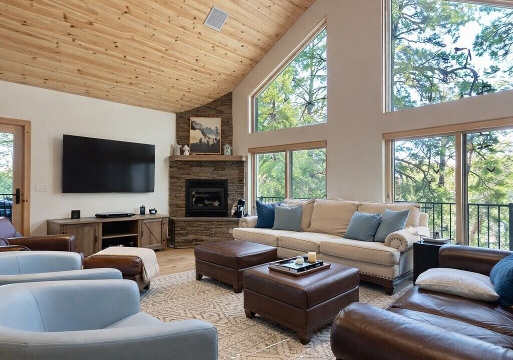 Photo of Livingroom in Munds Park