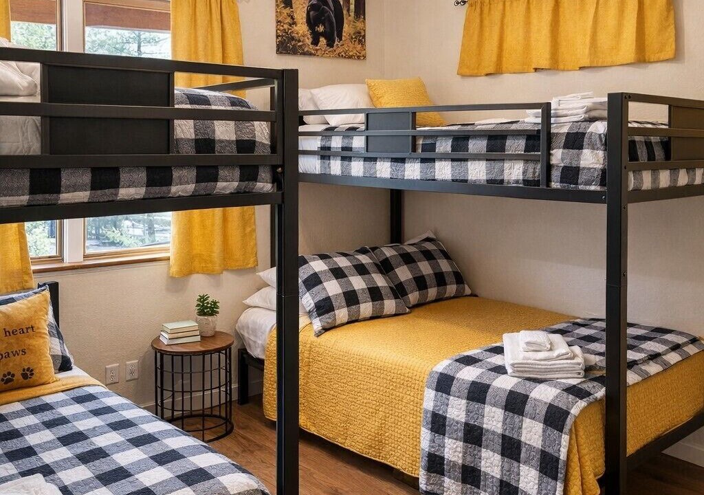 Photo of Bedroom in Munds Park