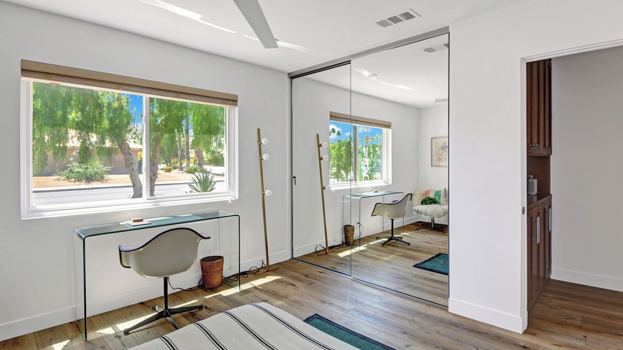 Photo of Bedroom in Araby