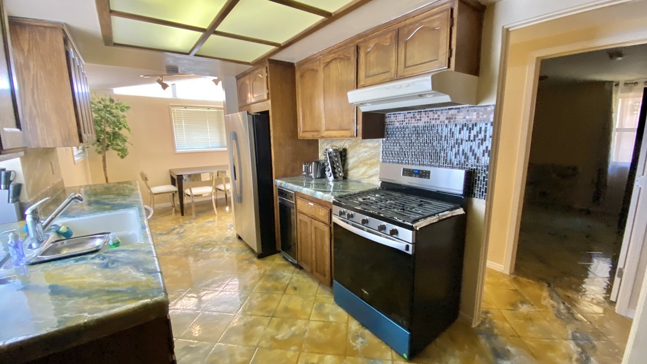 Photo of Kitchen in Southwest Anaheim