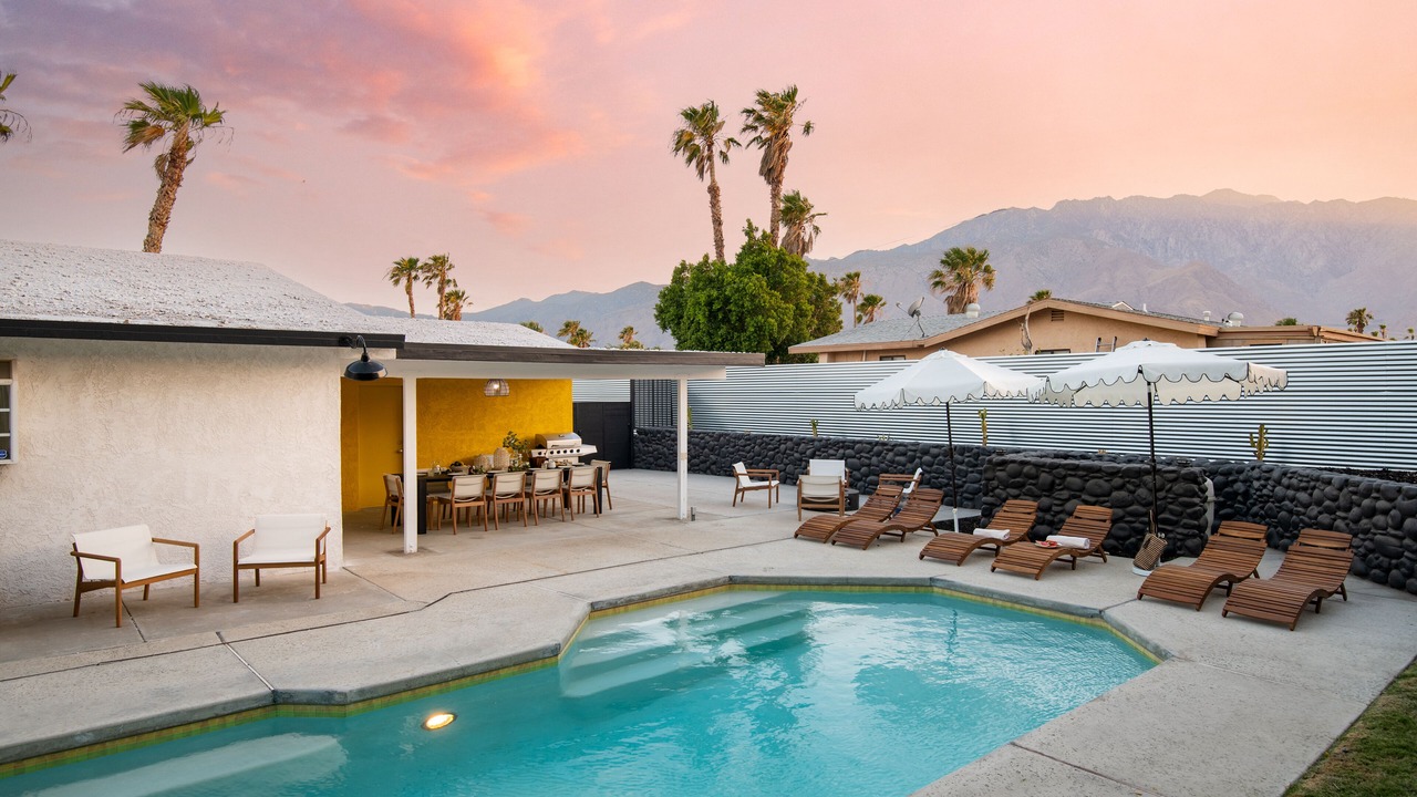 Photo of Outdoor in Desert Park Estates