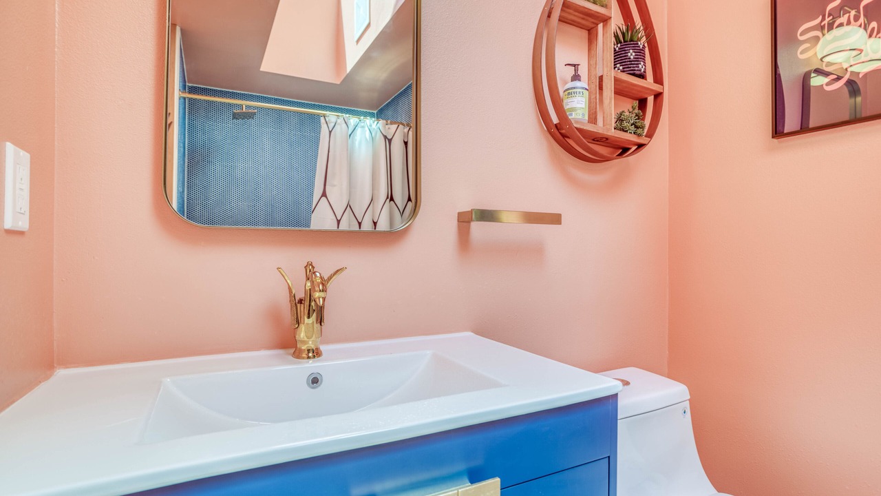 Photo of Bathroom in Shorepine Village