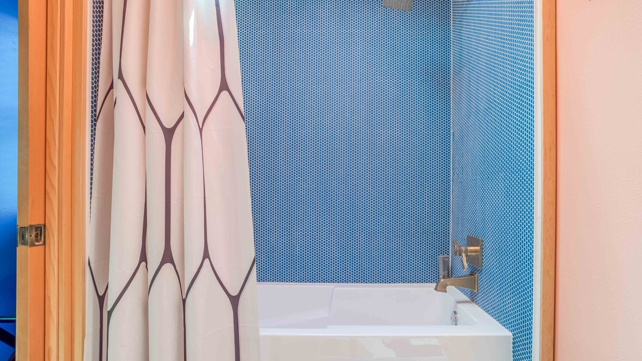 Photo of Bathroom in Shorepine Village