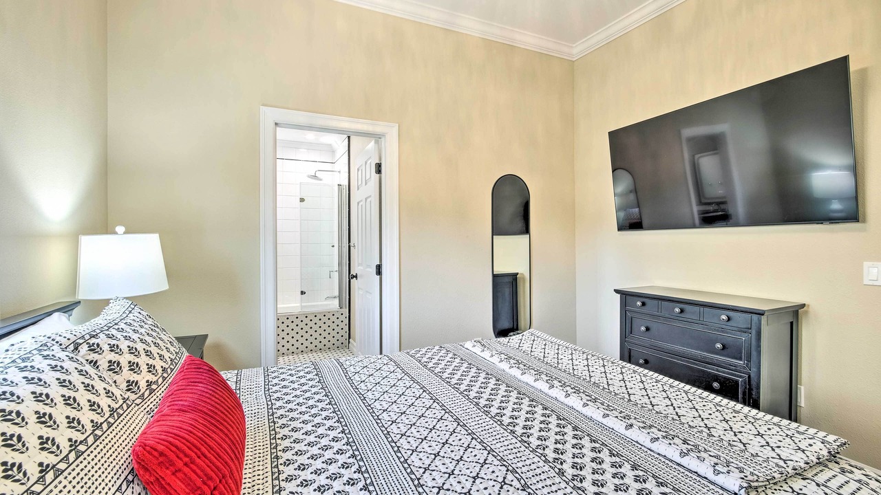 Photo of Bedroom in North Bend
