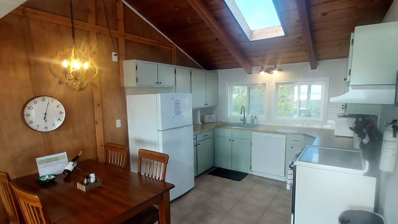 Photo of Kitchen in Cohassett Beach