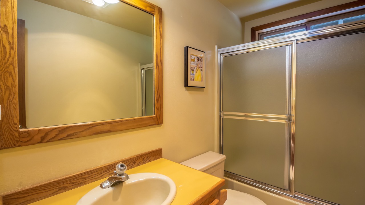 Photo of Bathroom in Deer Park