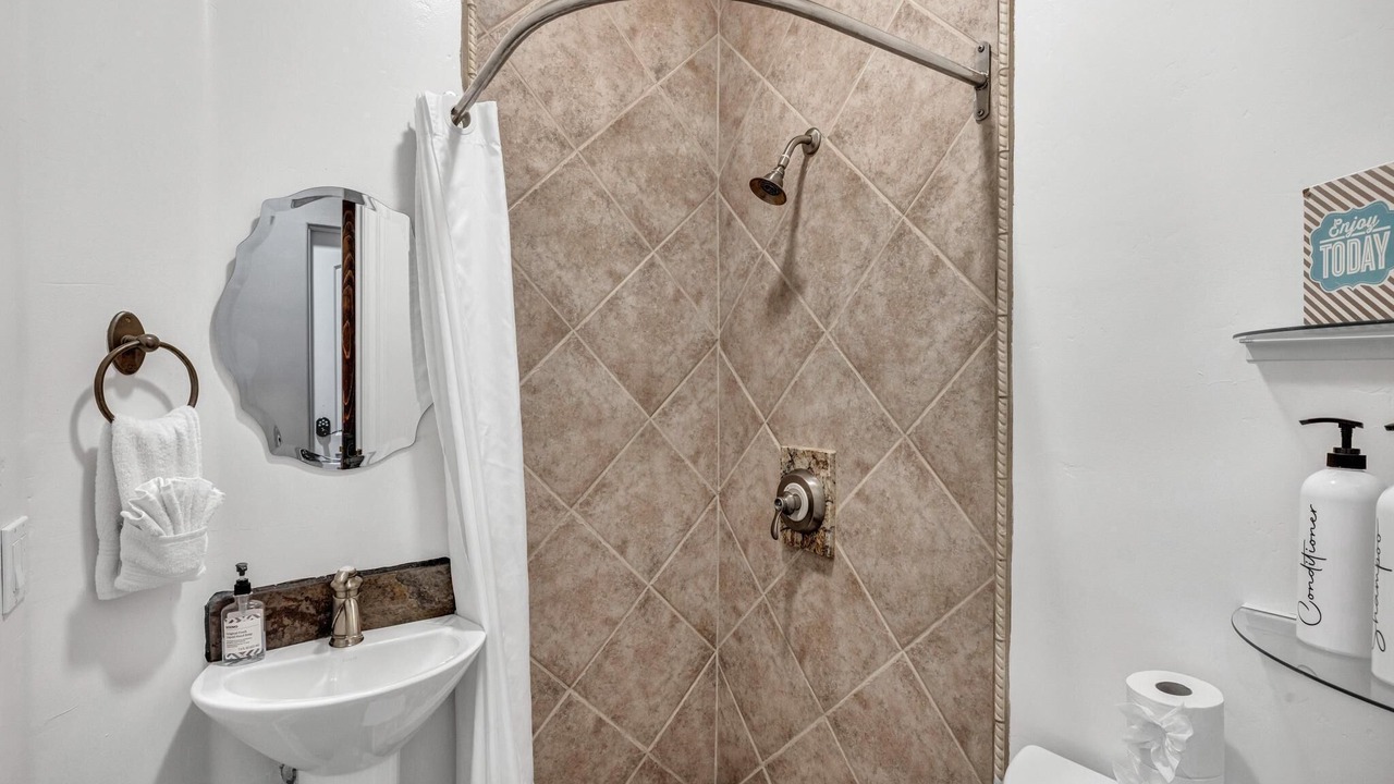 Photo of Bathroom in Ramona