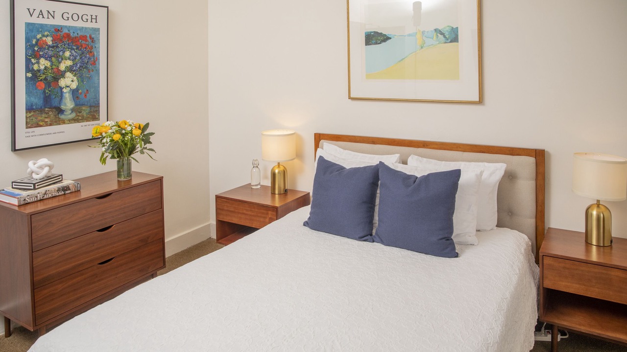 Photo of Bedroom in Telegraph Hill