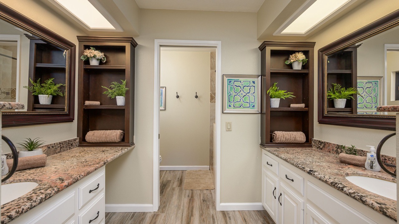 Photo of Bathroom in Bullhead City
