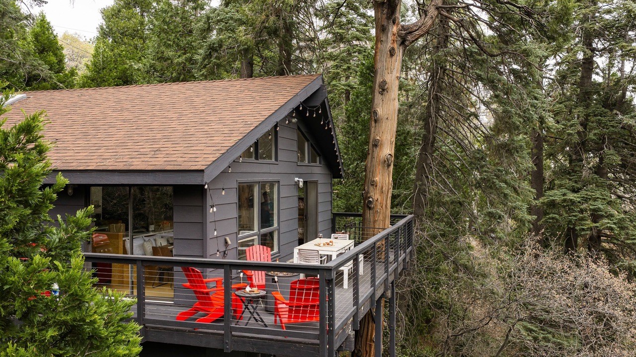Photo of Outdoor in Arrowhead Villas