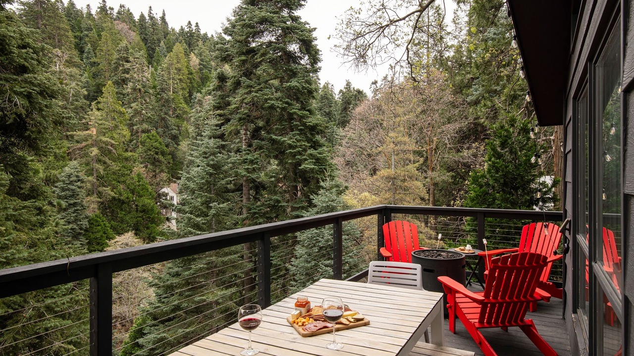 Photo of Outdoor in Arrowhead Villas