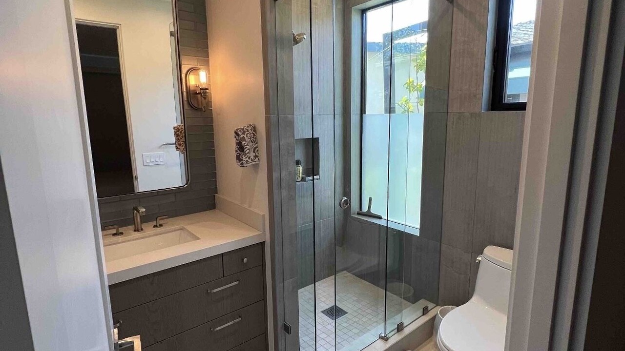 Photo of Bathroom in Cardiff-by-the-Sea