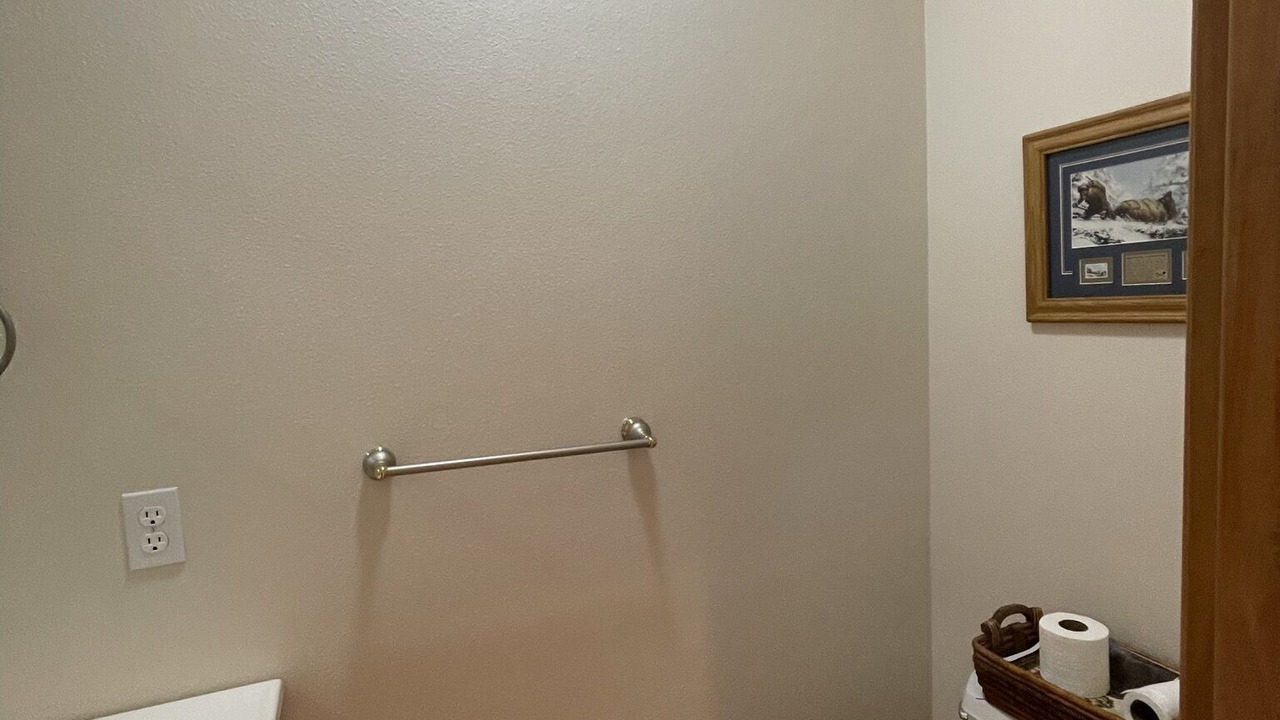 Photo of Bathroom in Baring