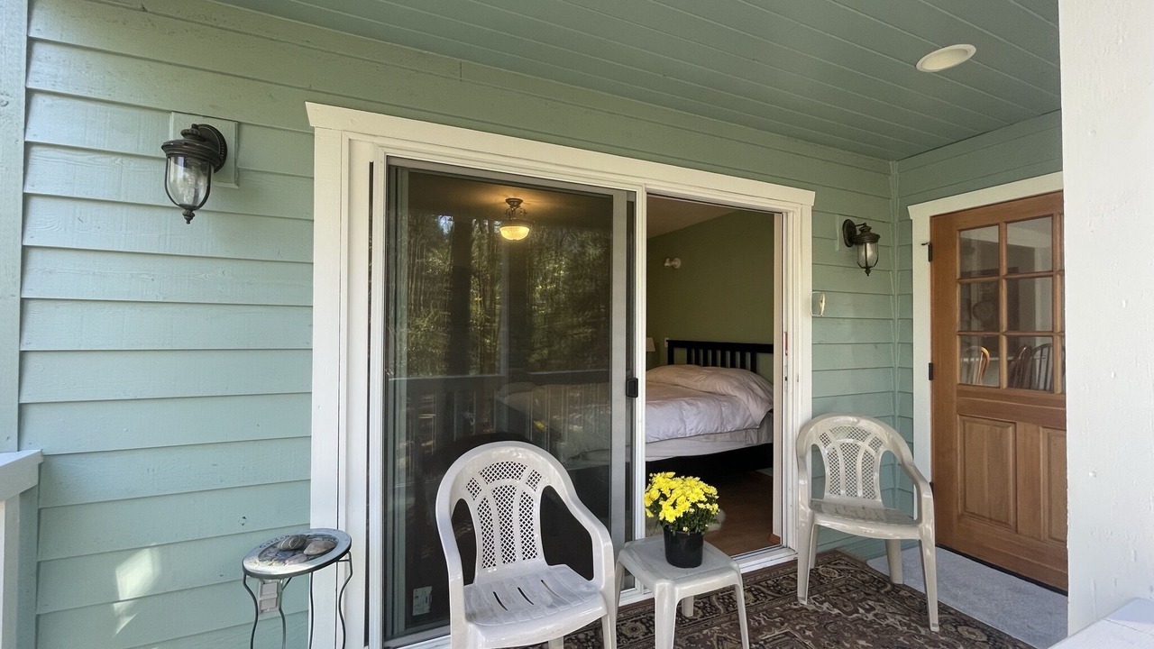 Photo of Patio Balcony in Baring
