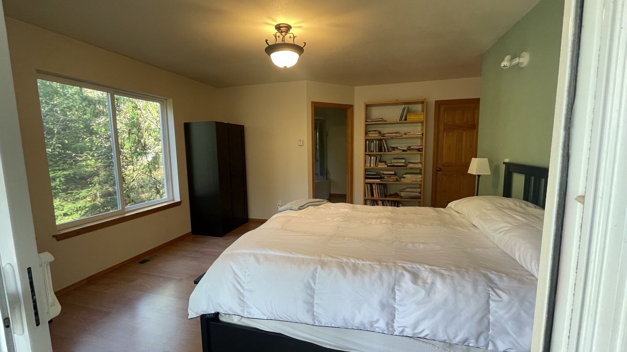 Photo of Bedroom in Baring