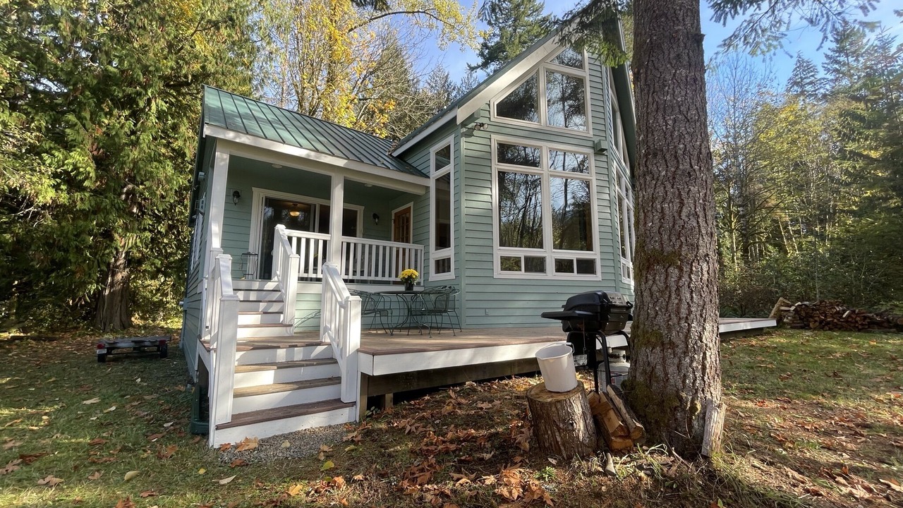 Photo of Outdoor in Baring