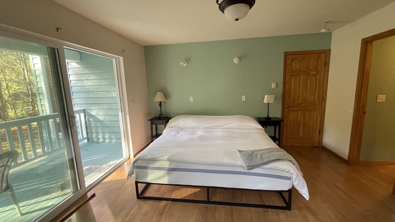 Photo of Bedroom in Baring