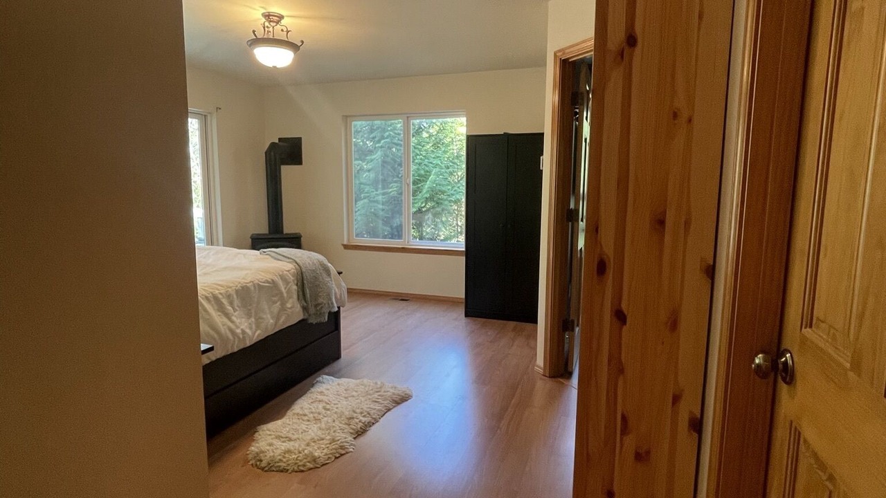 Photo of Bedroom in Baring