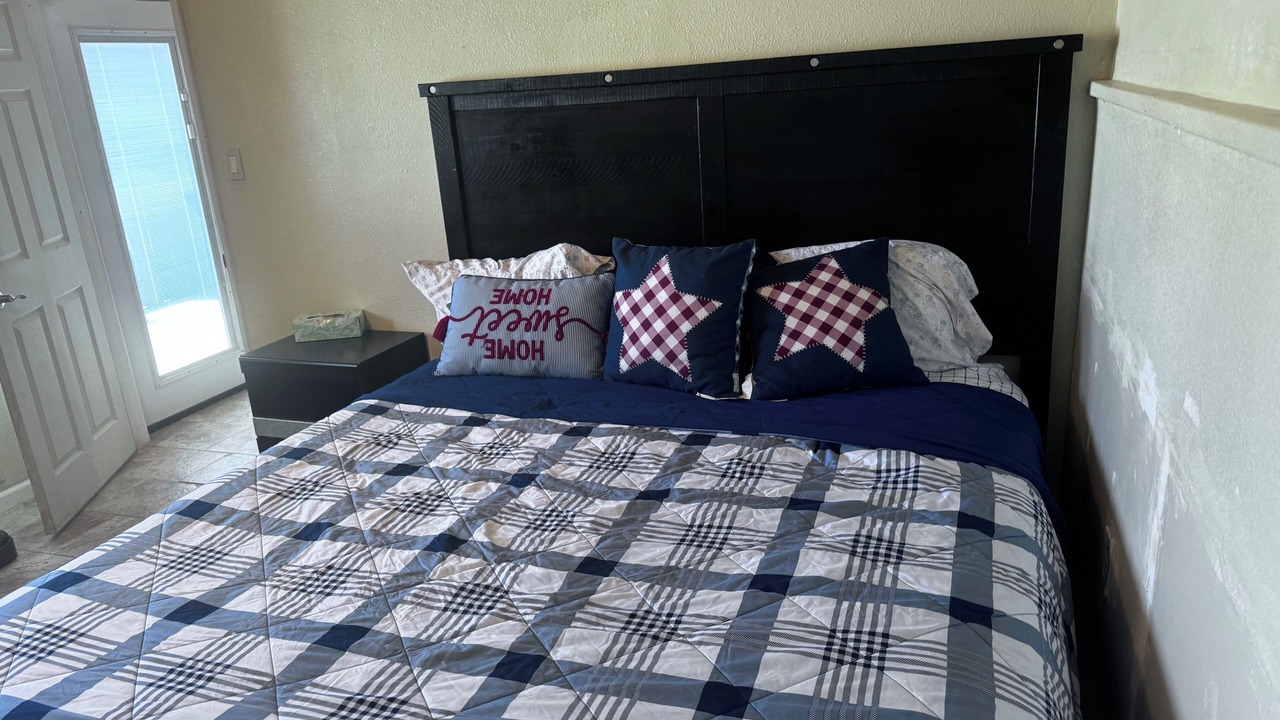 Photo of Bedroom in Lemon Grove