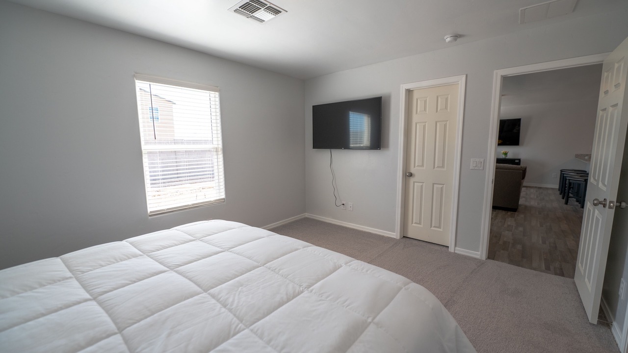 Photo of Bedroom in Holiday Shores
