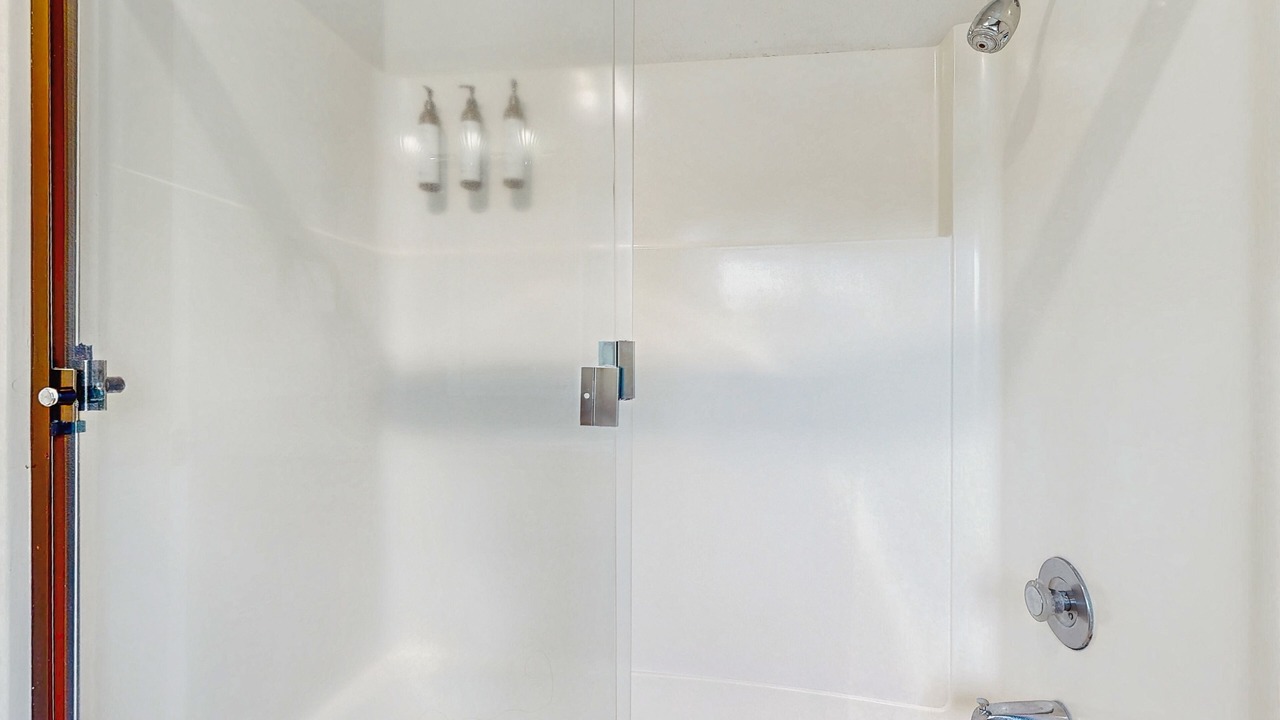 Photo of Bathroom in Historic Bayfront