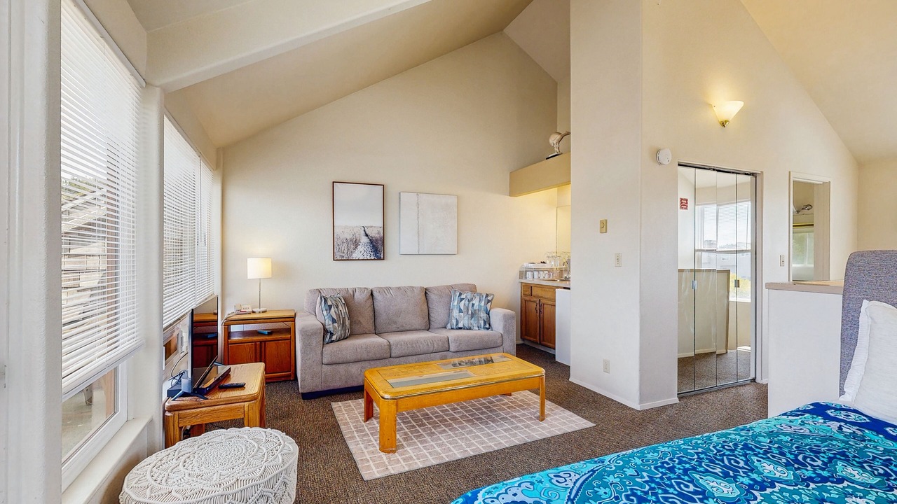 Photo of Bedroom in Historic Bayfront
