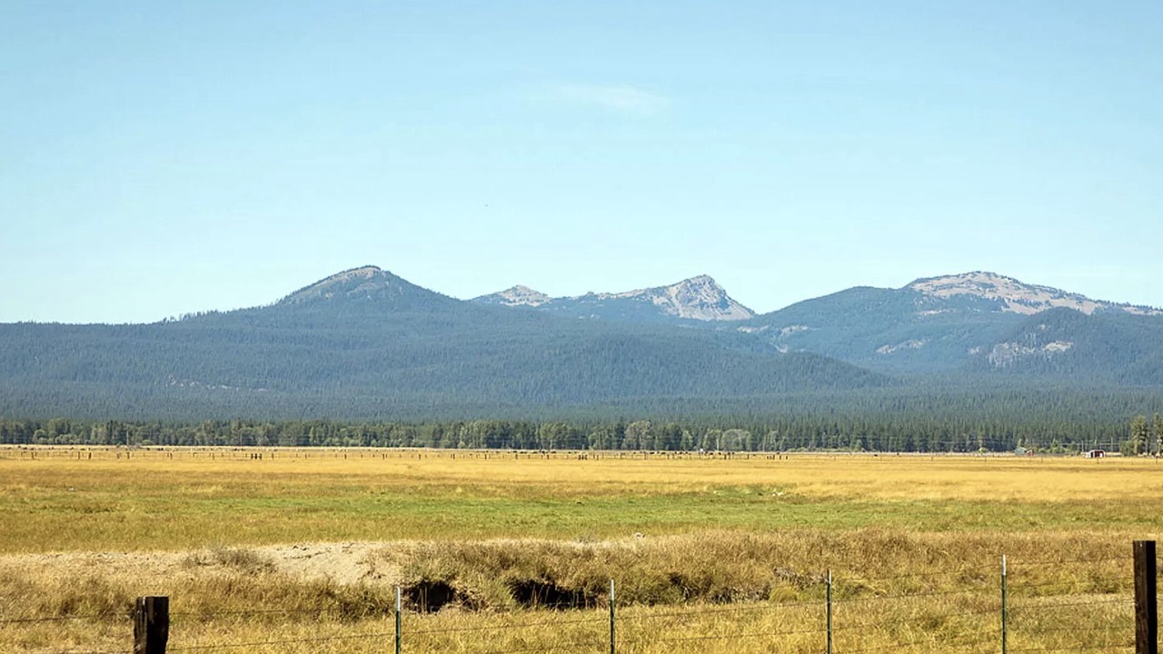 Photo of Others in Fort Klamath