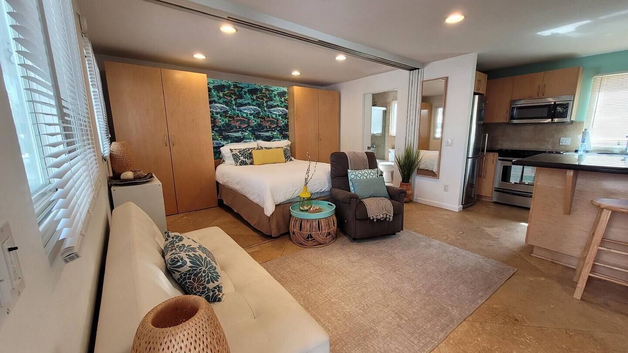 Photo of Bedroom in South Mission Beach