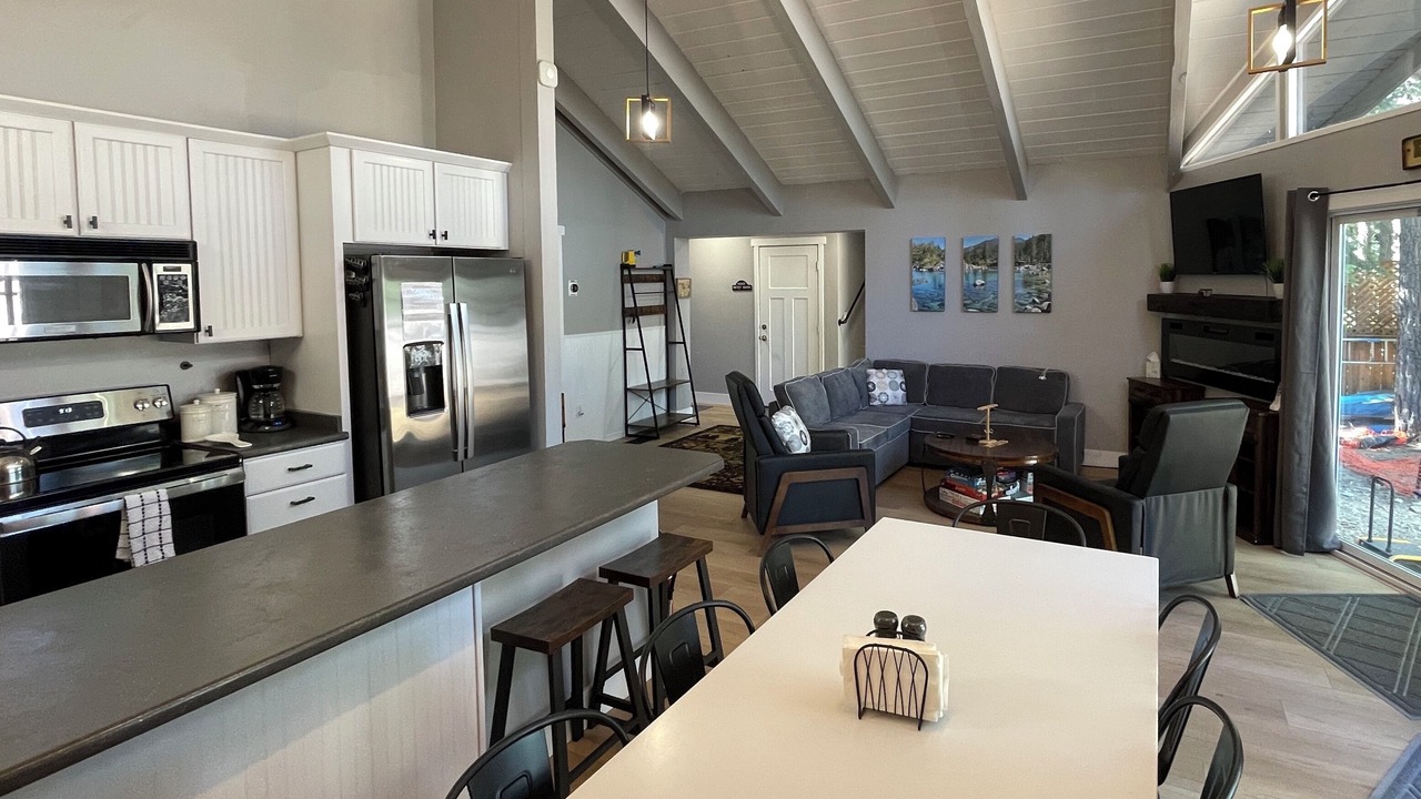 Photo of Bedroom in Pioneer Trail