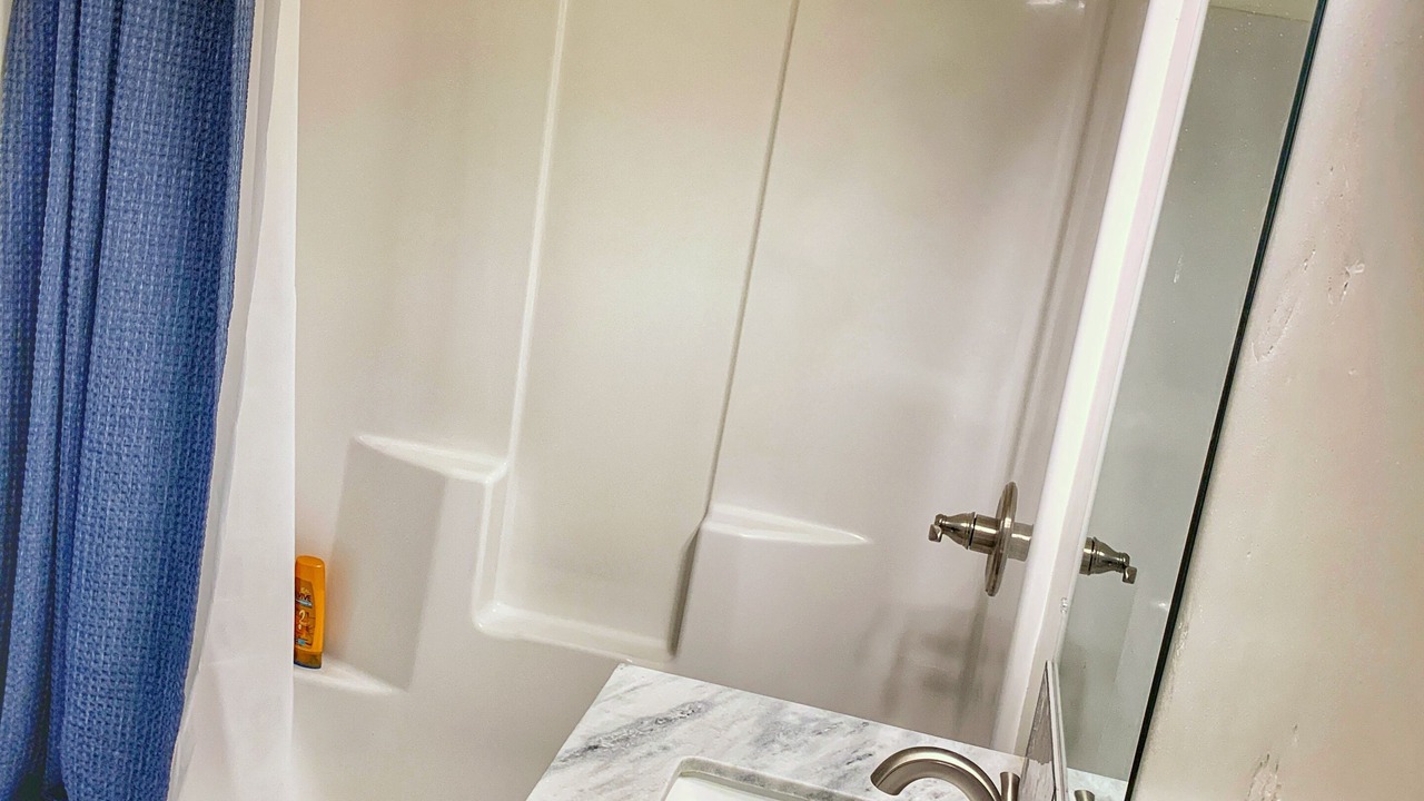 Photo of Bathroom in Shelter Cove