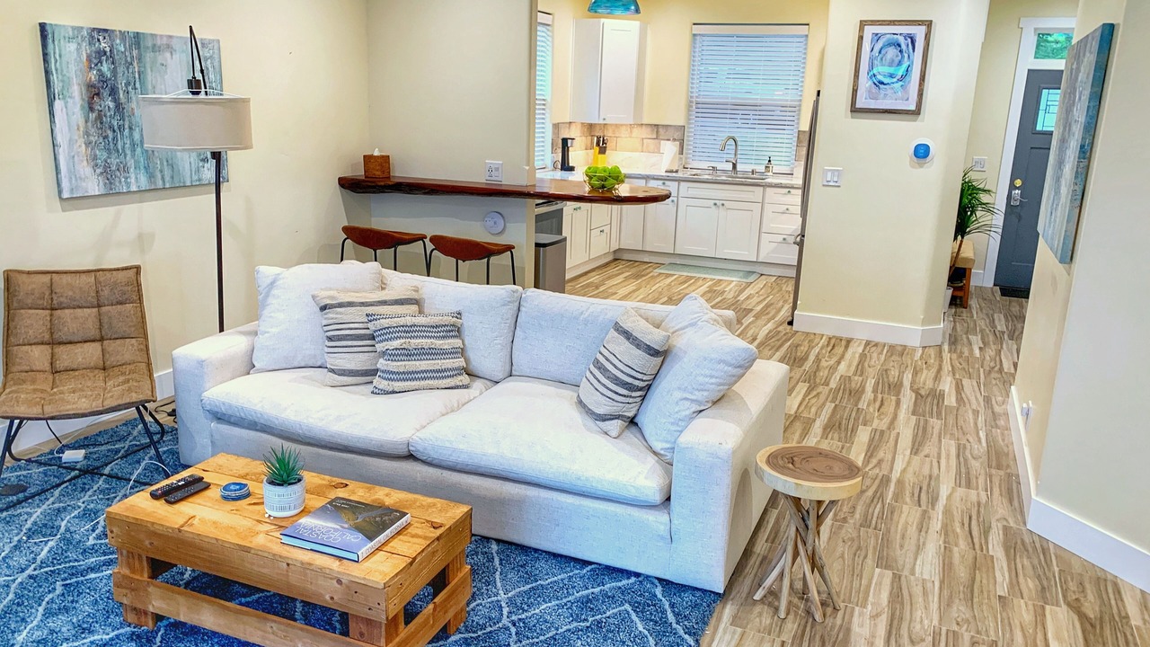 Photo of Livingroom in Shelter Cove