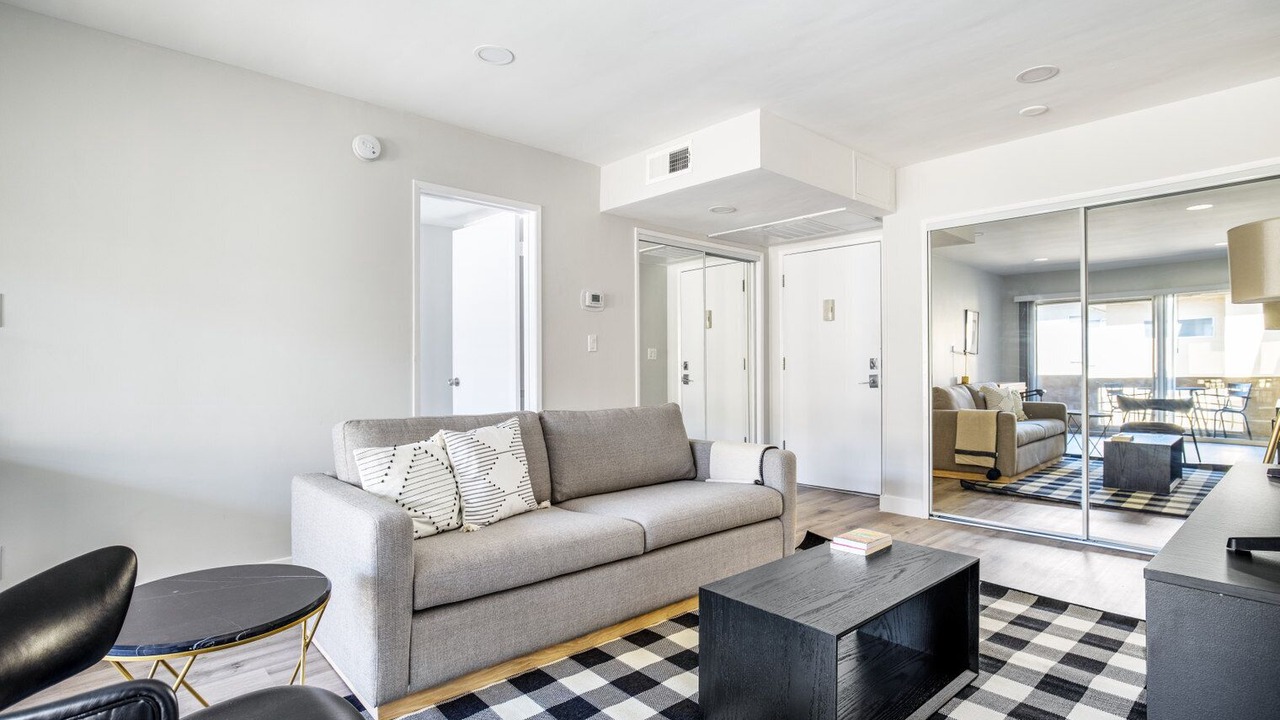 Photo of Livingroom in Beverly Hills