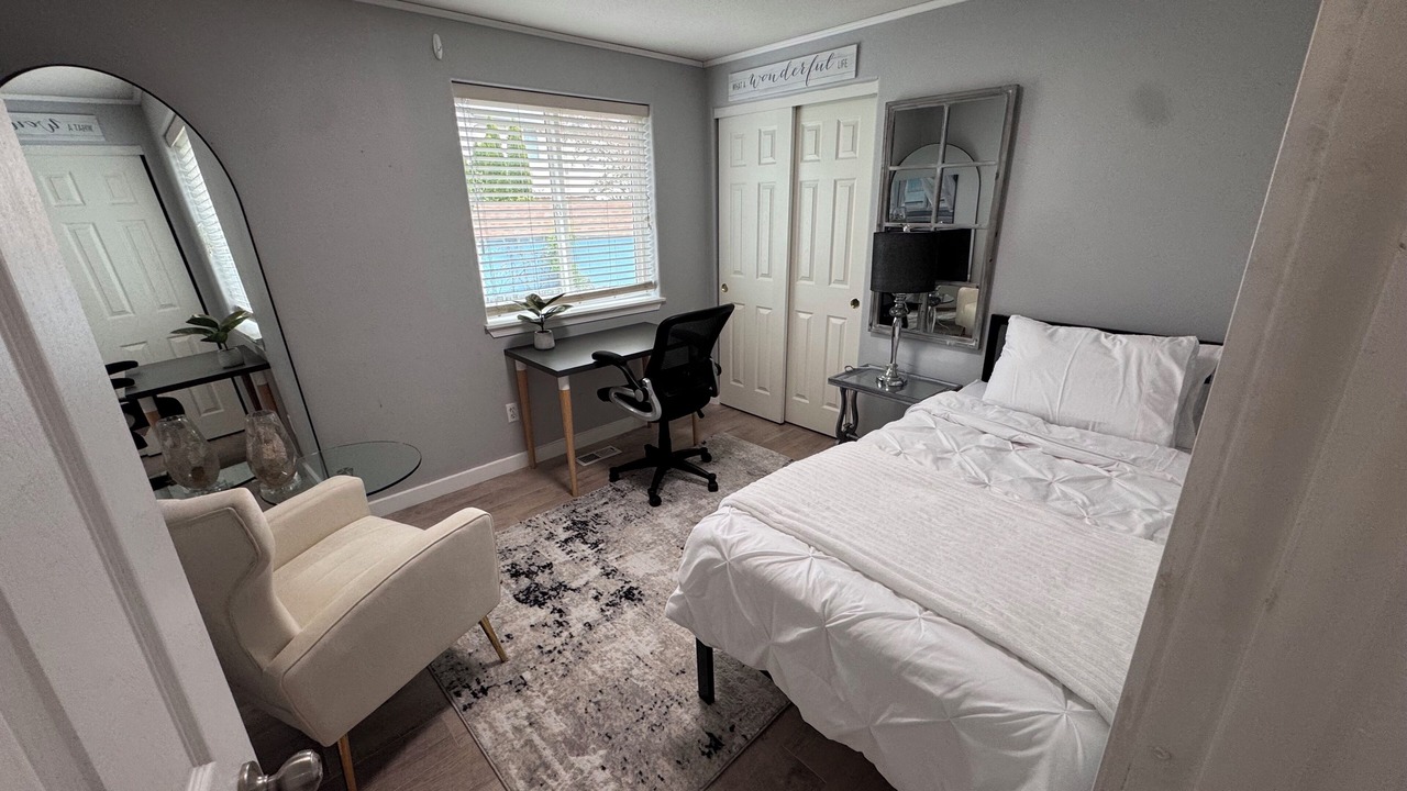 Photo of Bedroom in Hillsboro