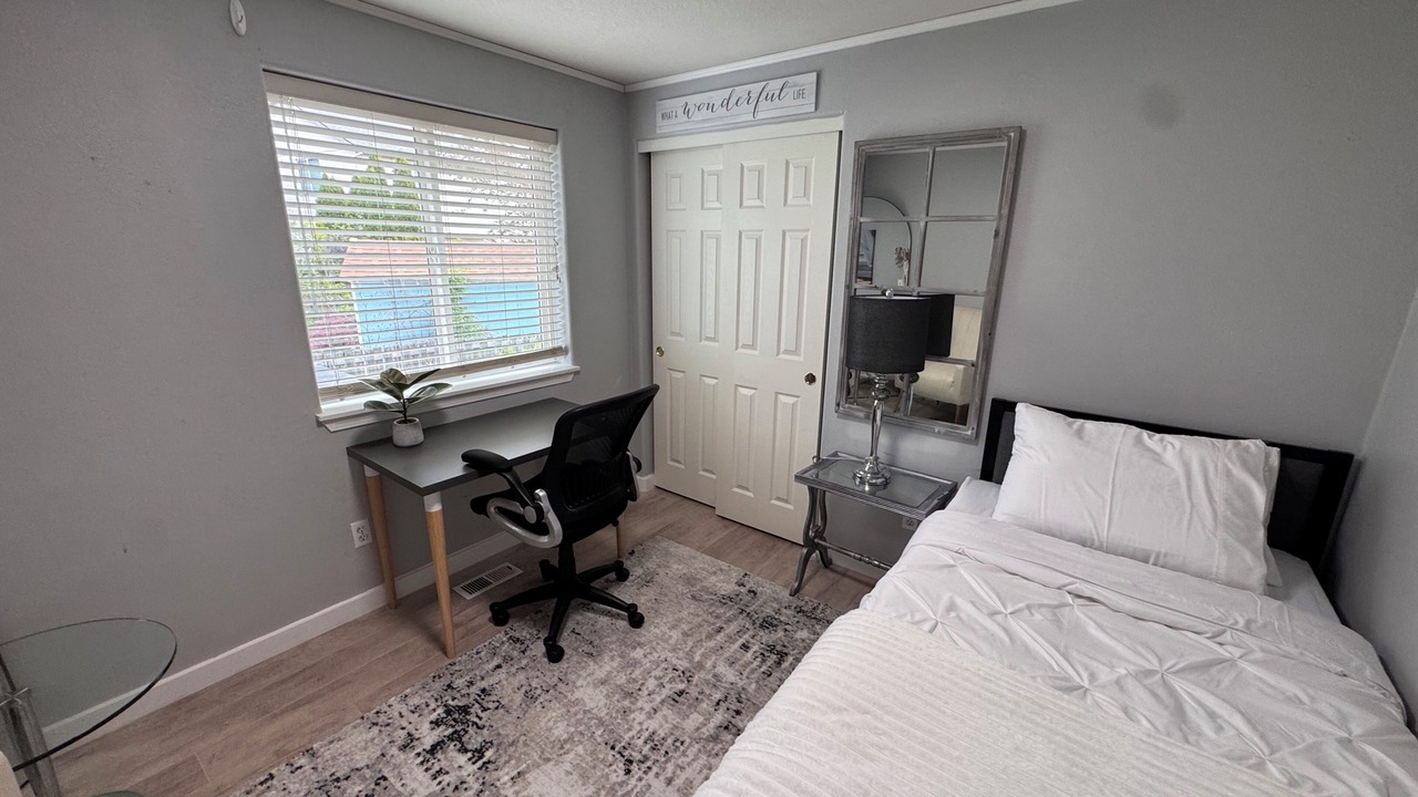 Photo of Bedroom in Hillsboro