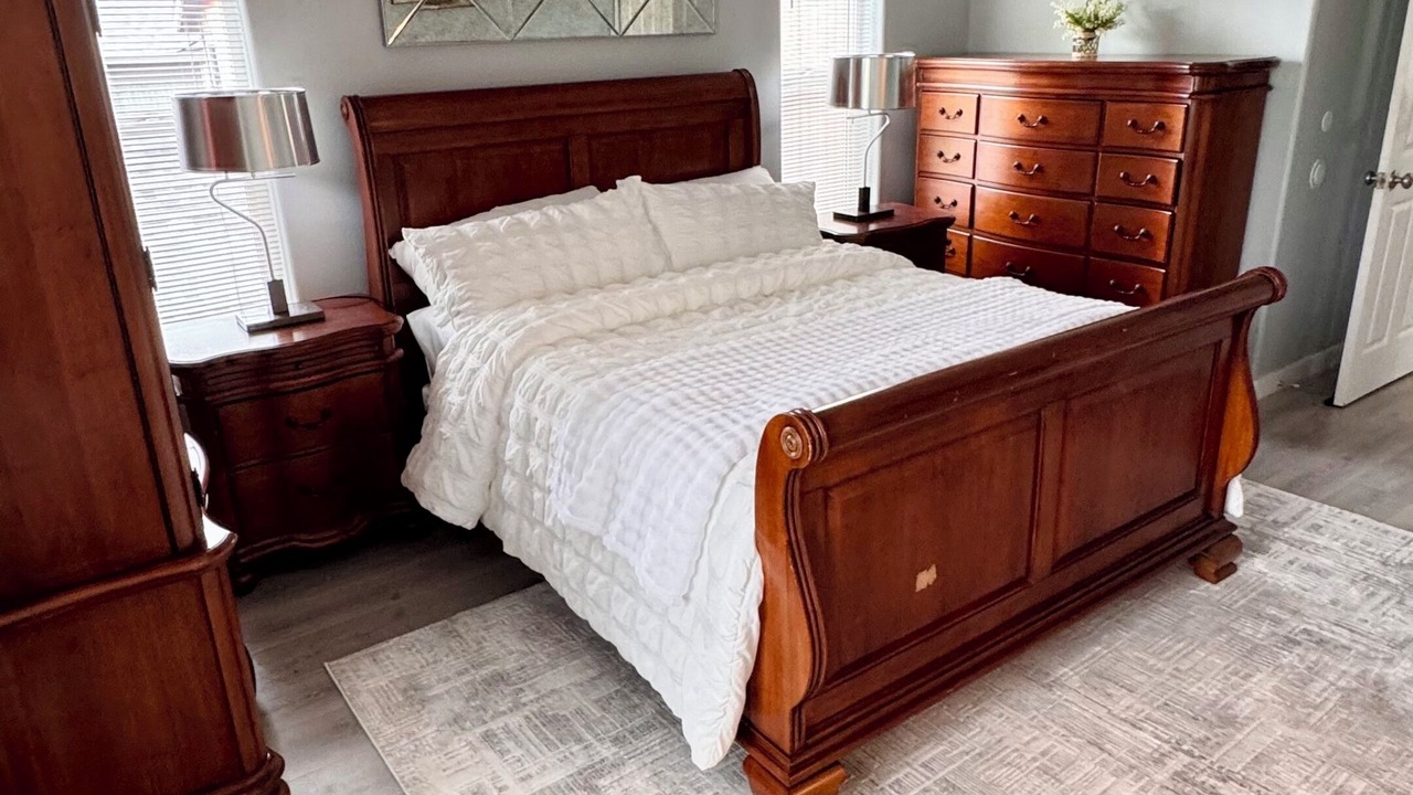 Photo of Bedroom in Hillsboro