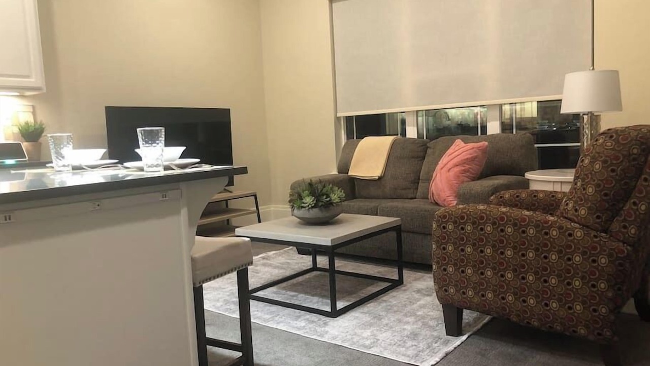 Photo of Livingroom in Central Business District