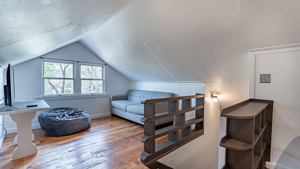 Photo of Bedroom in Southside