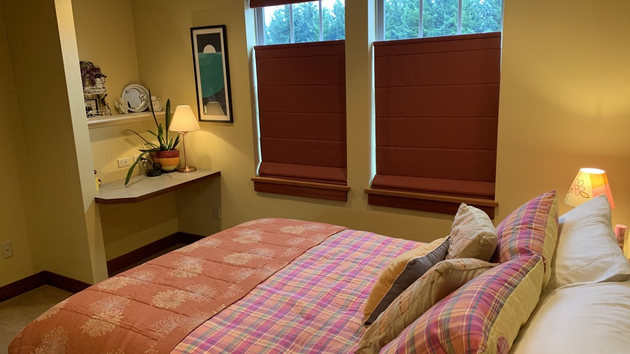 Photo of Bedroom in Alvadore