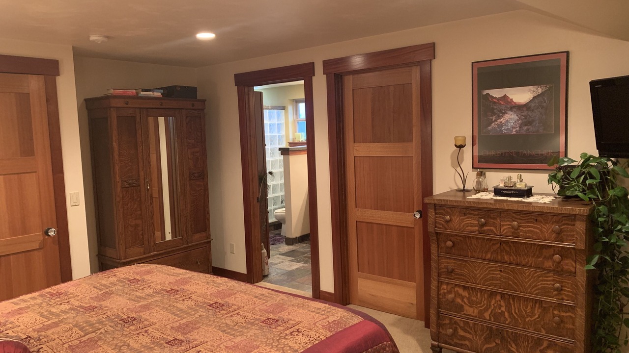 Photo of Bedroom in Alvadore