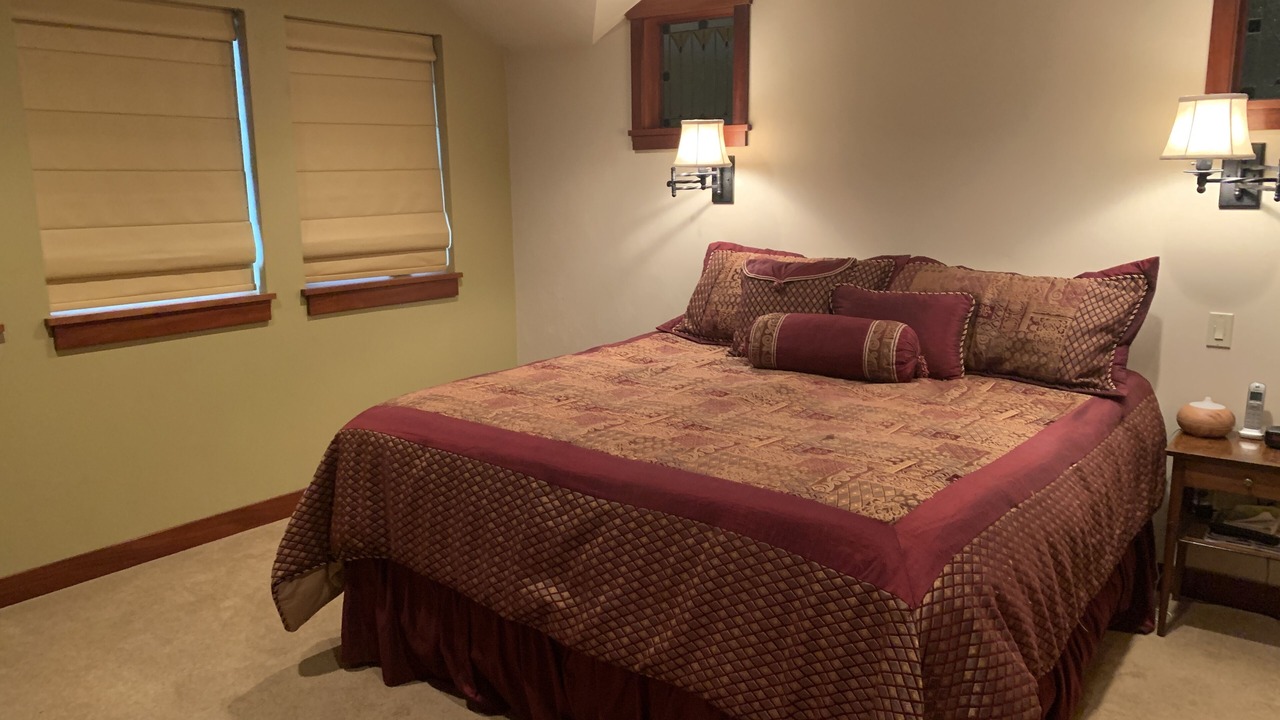 Photo of Bedroom in Alvadore