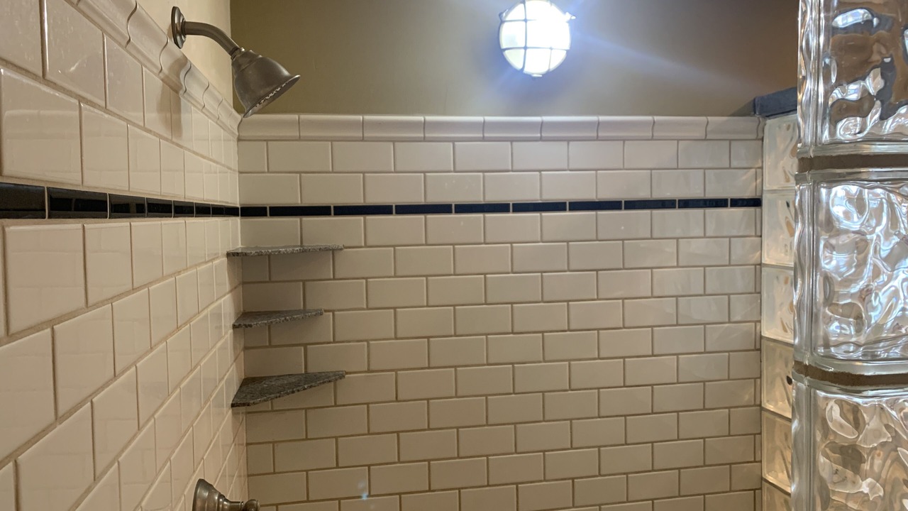 Photo of Bathroom in Alvadore