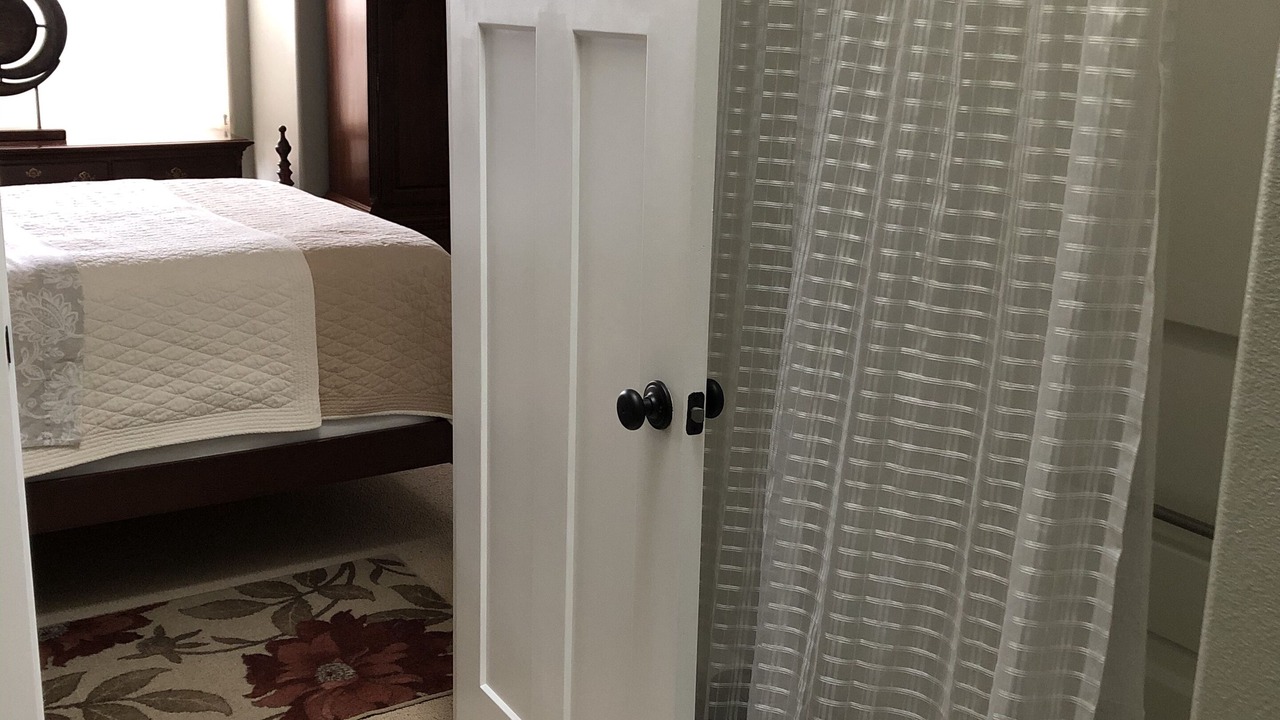 Photo of Bedroom in Orenco
