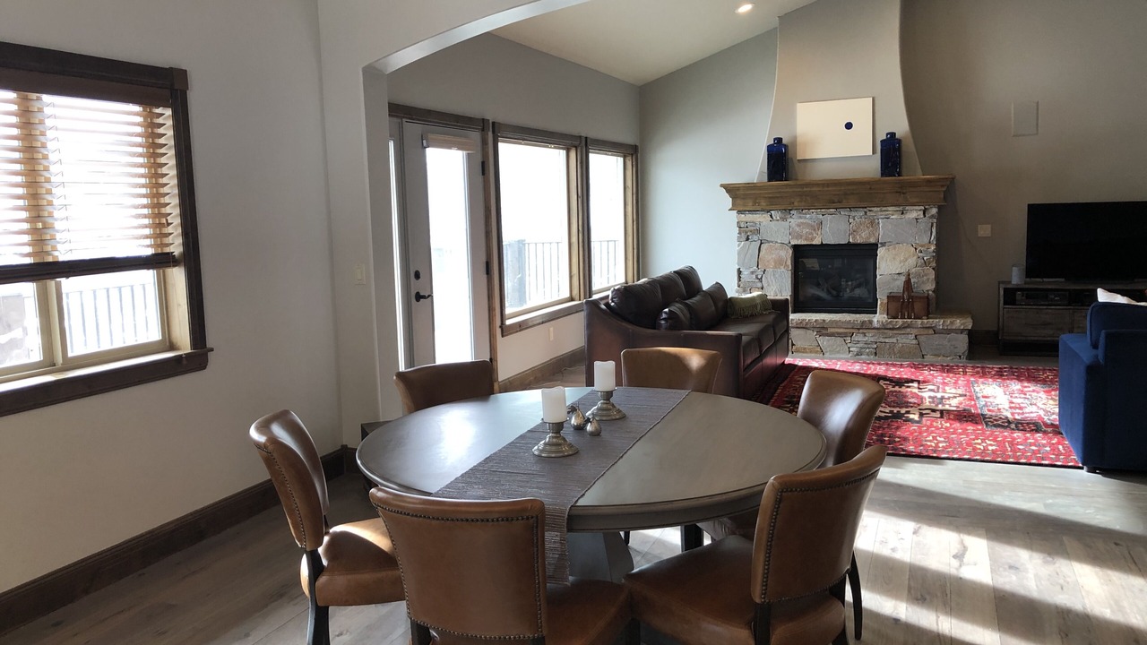 Photo of Bedroom in Summit Park
