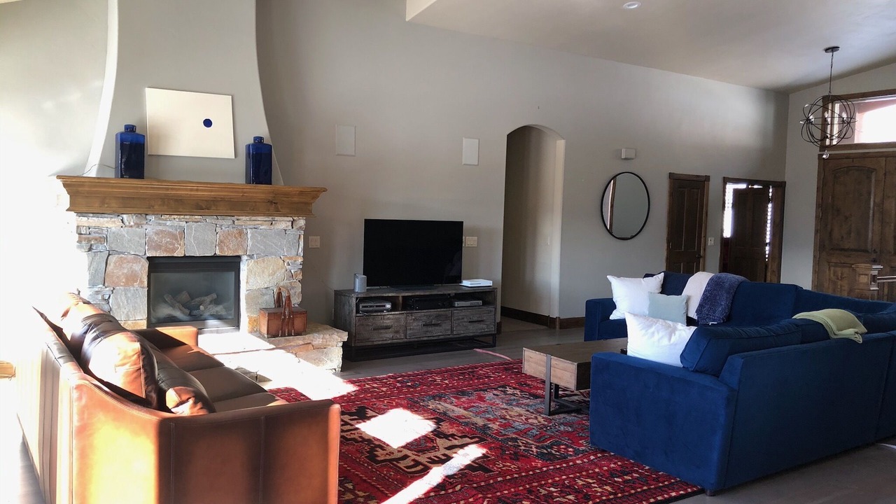 Photo of Bedroom in Summit Park