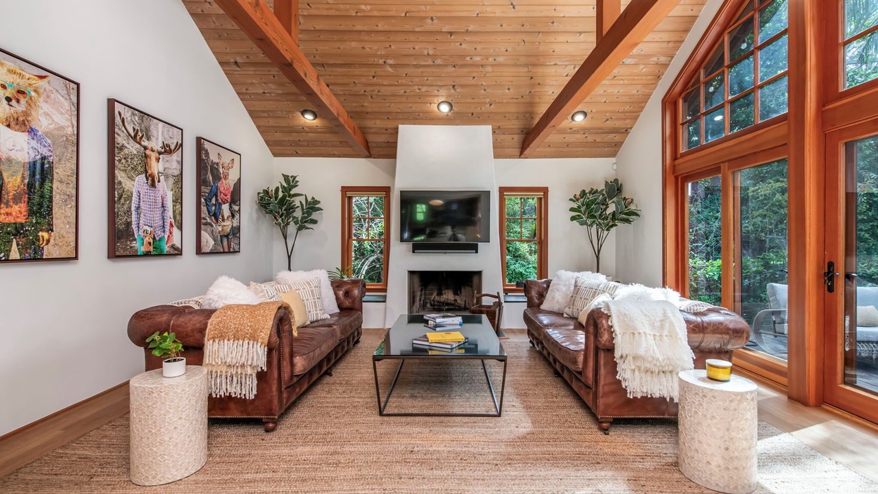 Photo of Livingroom in Santa Monica Canyon