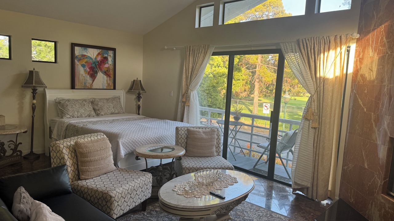 Photo of Livingroom in Sunset Park